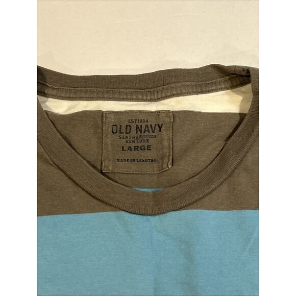 Striped Men’s Old Navy Shirt Size L - Picture 2 of 4